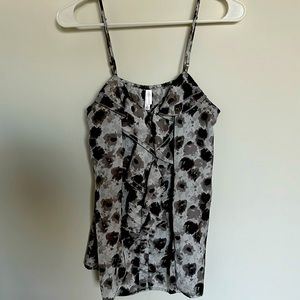 Xhilaration black and white floral tank.